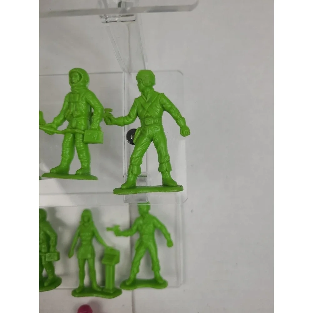 Vtg. 1970's Galaxy Laser Team figures TIM MEE Toys Lot‎ Pink Green White Silver - Picture 9 of 14